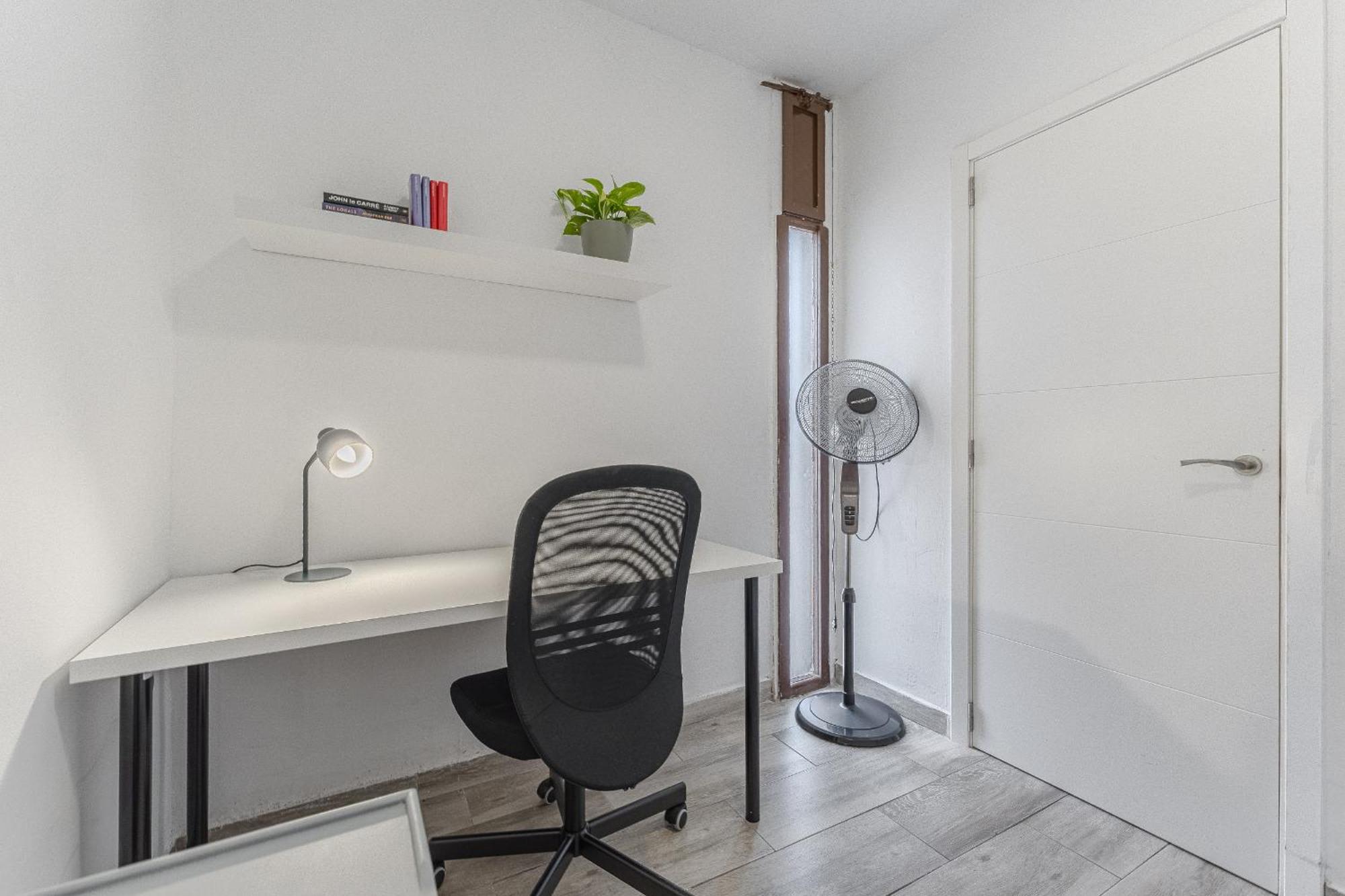 Primavera Tranquil Retreat 2-Bedroom Apartment With Balcony, Garden View & Fiber Wifi Arona  Esterno foto