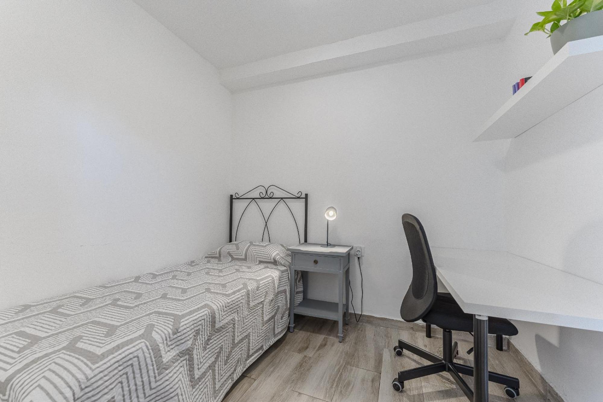 Primavera Tranquil Retreat 2-Bedroom Apartment With Balcony, Garden View & Fiber Wifi Arona  Esterno foto